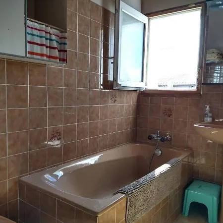 Maison Confortable Avec Jardin, Proche Plages Et Centre, 6 Couchages, - Fr-1-224b-172 Feriehus