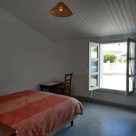 Maison Confortable Avec Jardin, Proche Plages Et Centre, 6 Couchages, - Fr-1-224b-172 Feriehus
