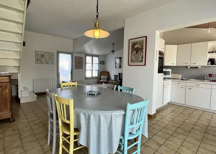 Maison Confortable Avec Jardin, Proche Plages Et Centre, 6 Couchages, - Fr-1-224b-172 Holiday home Noirmoutier-en-l'Ile