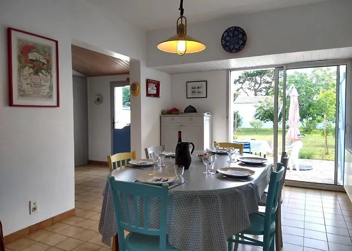 Holiday home Maison Confortable Avec Jardin, Proche Plages Et Centre, 6 Couchages, - Fr-1-224b-172 *