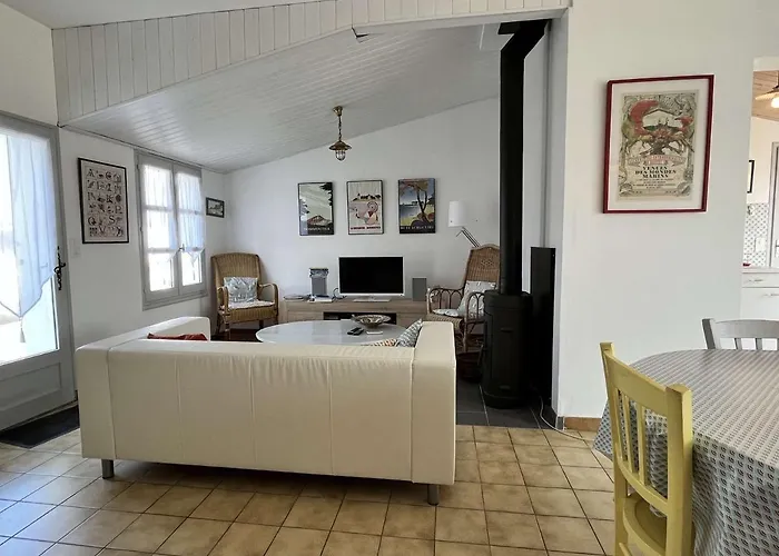 Maison Confortable Avec Jardin, Proche Plages Et Centre, 6 Couchages, - Fr-1-224b-172 Holiday home *