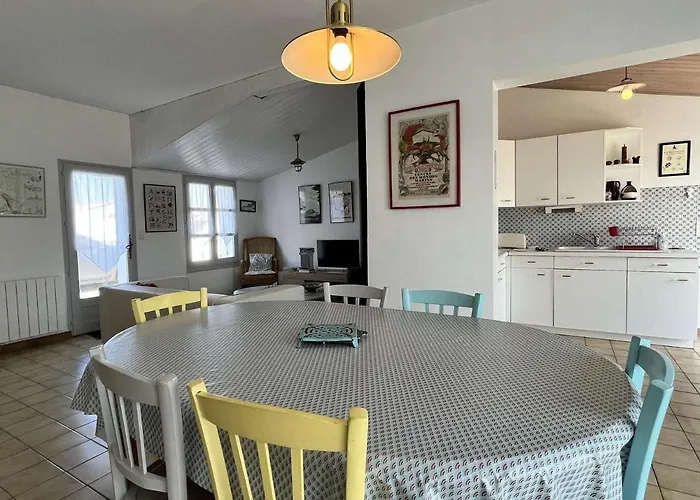 Maison Confortable Avec Jardin, Proche Plages Et Centre, 6 Couchages, - Fr-1-224b-172 Holiday home Noirmoutier-en-l'Ile